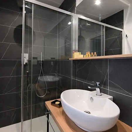 Ponte Di Tappia Guest house 4*